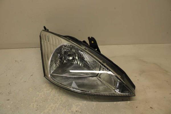 PHARE DROIT FORD FOCUS -2002 H4 - Vue 1